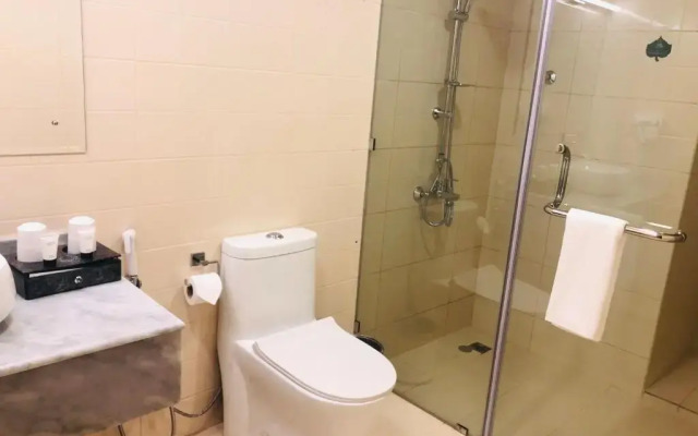 Season Inn Hotel