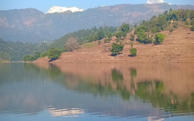 Begnas Lake front guest house