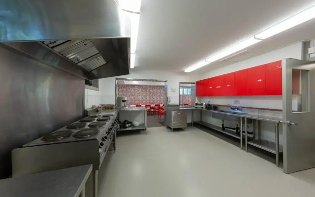 Hostelling International Edmonton