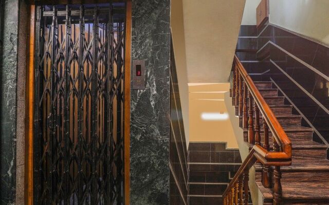 Oyo 12680 Hotel Sitara Grand