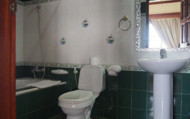 Lalco AR Hotel