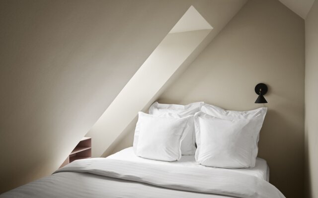 Aura Apartment Hotel