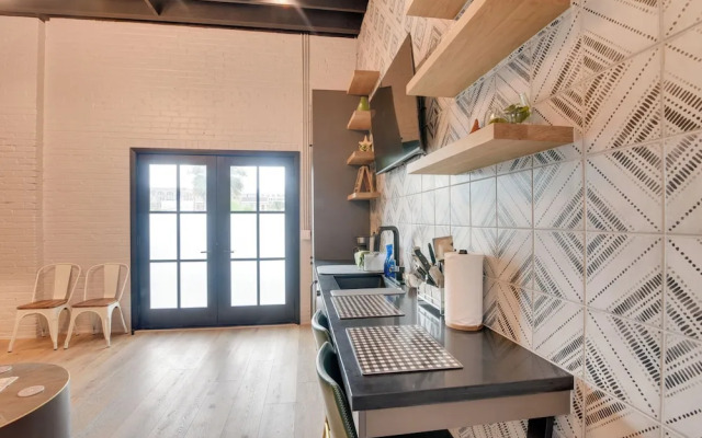 Downtown Galveston Home: Walk to Historic District