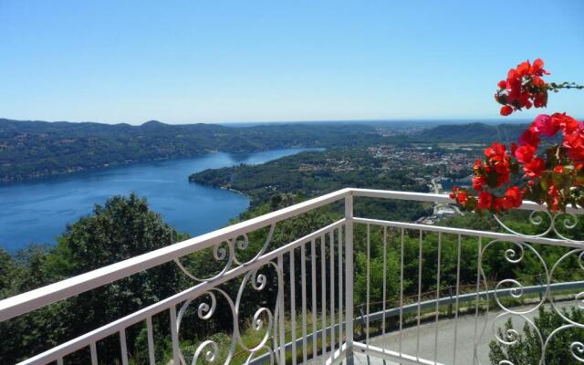 Hotel Panoramico lago d'Orta adults only