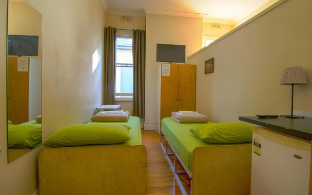Cambridge Lodge - Hostel