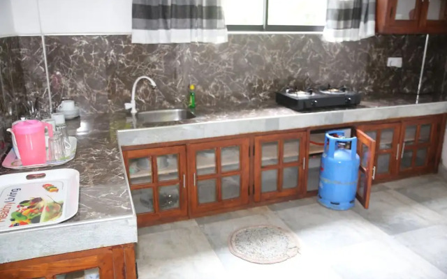 Senevi 9 Arch Homestay