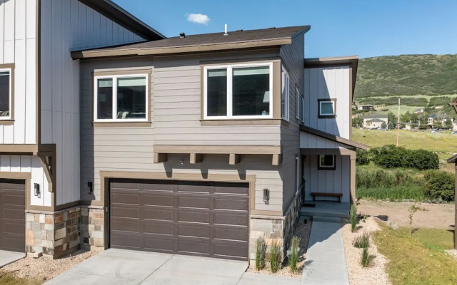 Hot Tub- Spacious-4br-deer Valley-mountain-view