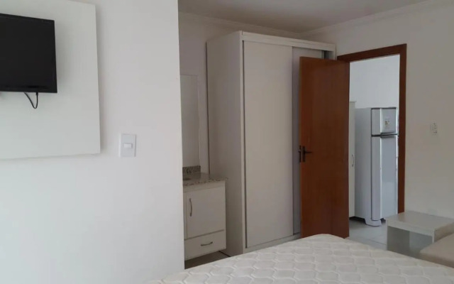 Condomínio Mont Carmelo - Apto 24 B
