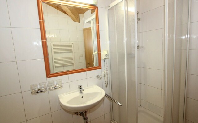 Quaint Apartment in Langenfeld