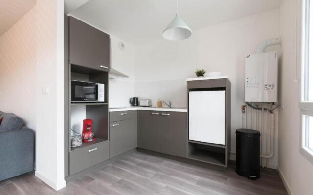 MAXIME - Appartement proche gare, arrivée 24 24