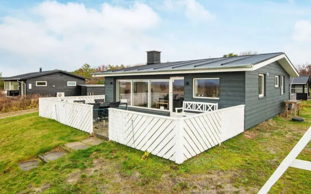 6 Person Holiday Home in Ebeltoft-by Traum