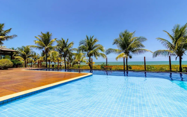 IT03 Bangalo Duplex 3 Suites Pe na Areia