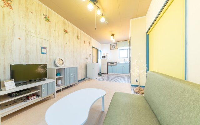 Martians Hotel Hayakawa