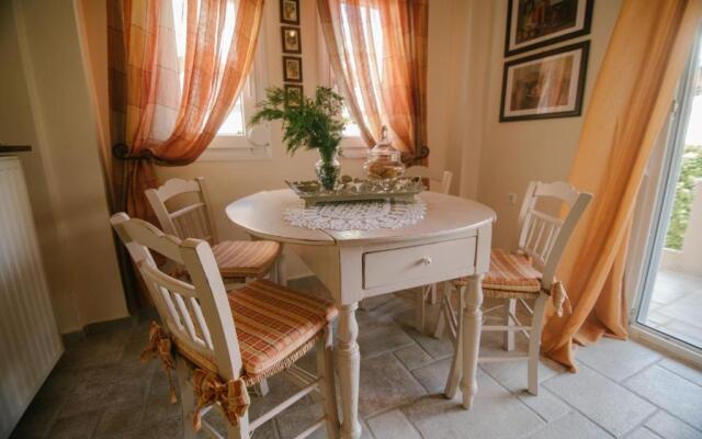 Dreamcatcher Luxury Villa, 1 min walk to beach