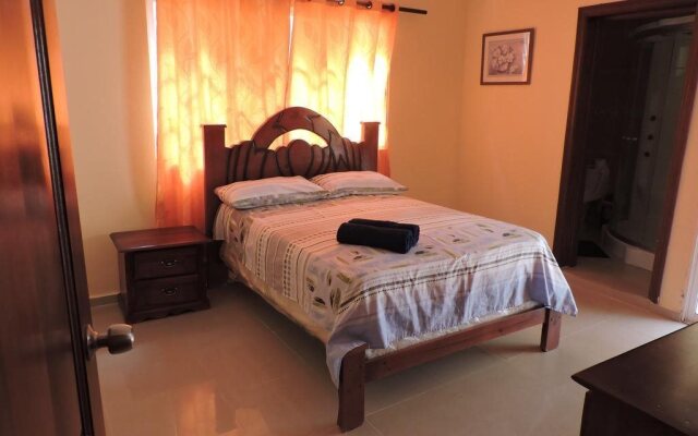 Share House Punta Cana