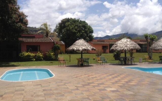 Hotel Tacuara