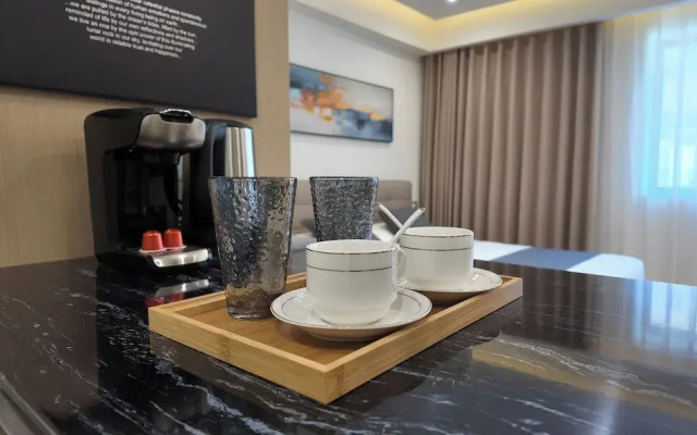 CC LUX Suites