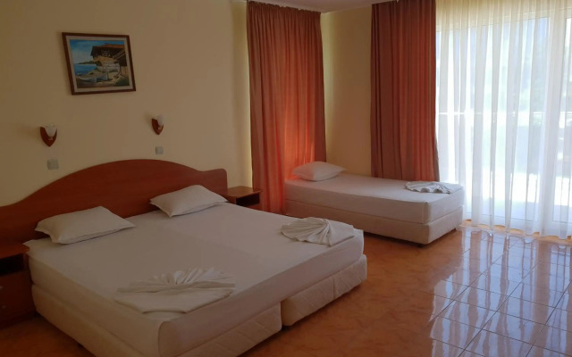 Hotel Sunny