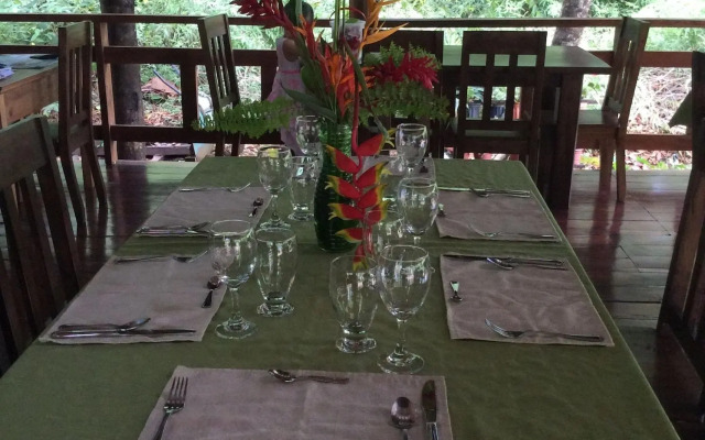 Hidden Paradise Lodge