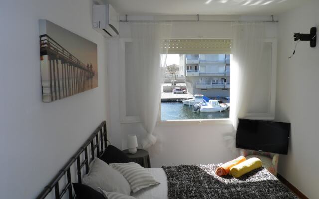Blue Canal Apartment Ampuriabrava
