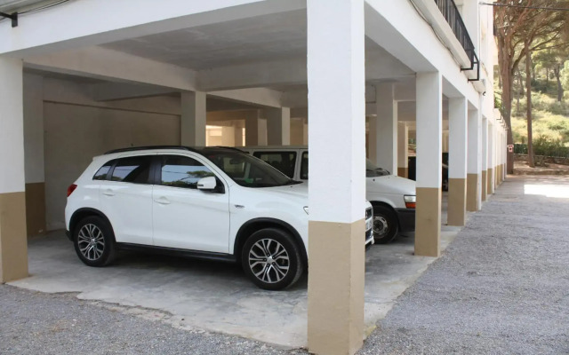 Precioso apartamento con piscina.