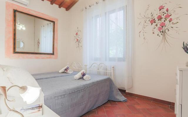 Villa Pongina with private pool