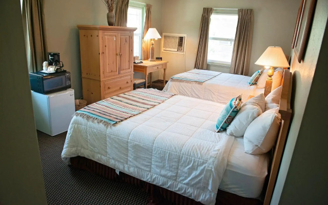 Rugged Country Lodge