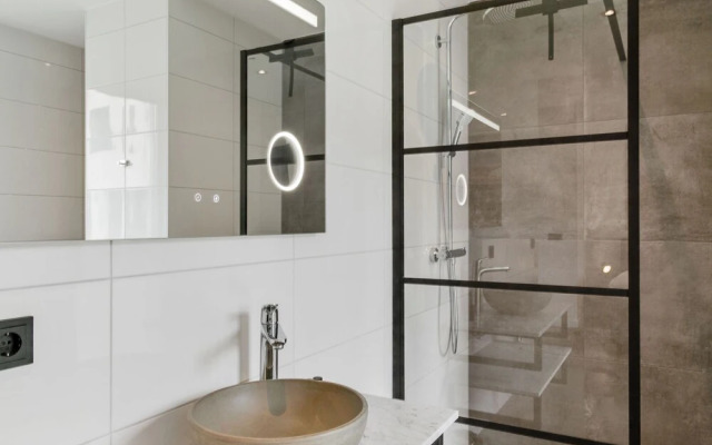 Home for Family & Pets