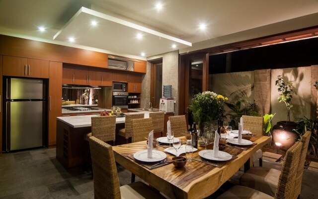 Bali Holiday Villas - La Mer