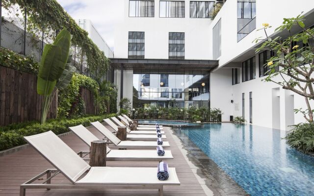 Gaia Cosmo Hotel
