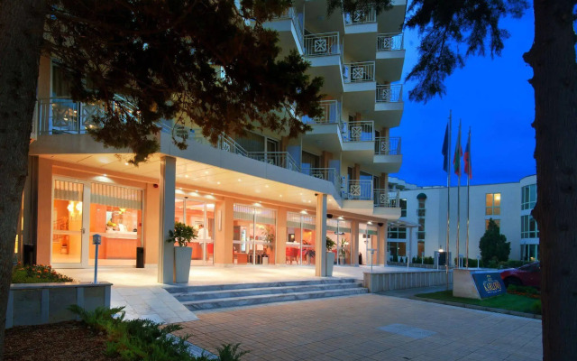 Karlovo Hotel