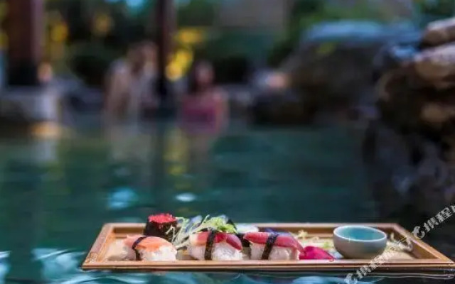 Xinyue Hot Spring Holiday Hotel