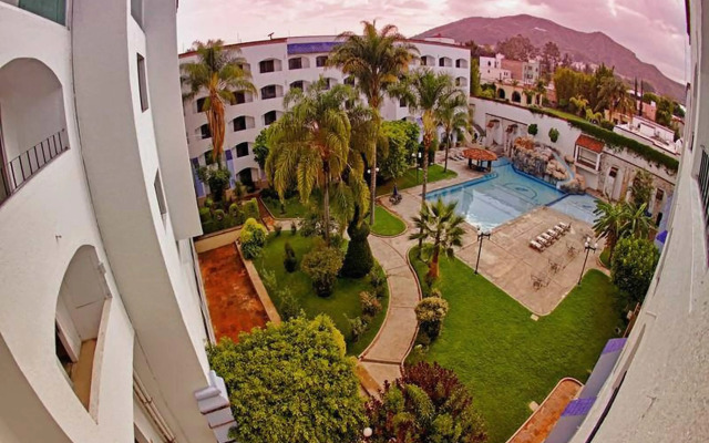 Gran Plaza Hotel & Convention Center