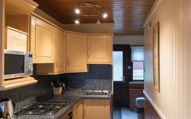 Primrose Lodge 2 with Hot Tub (H 2014) 57293