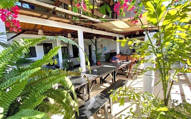 HOSTAL CHAAK - Hostel