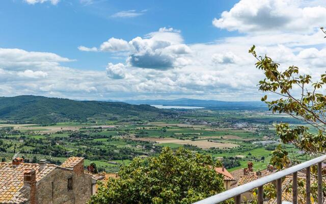 Sotto Il Sole Di Cortona