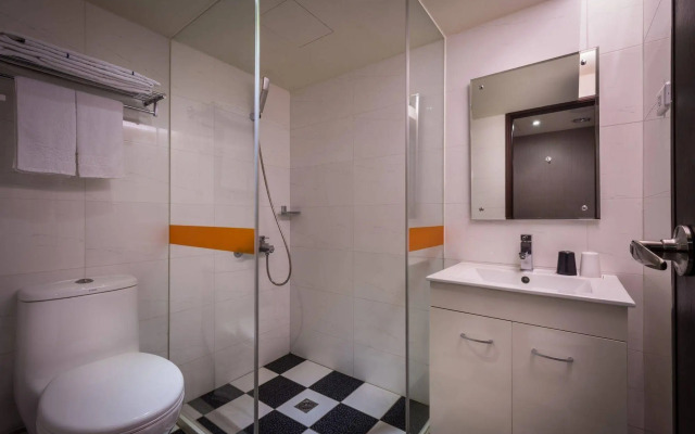 Ren Mei Fashion Hotel