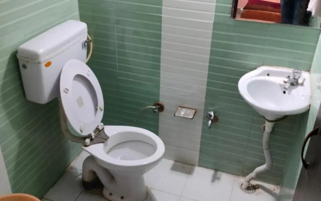Hotel Shaurya