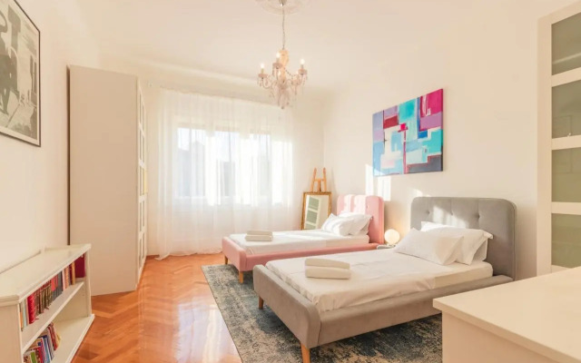Centar Park Apartment