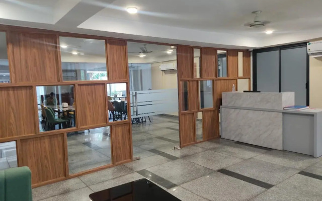 Perch Arbor-DLF Cyber City