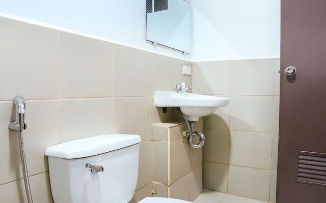 Jardin Suites by OYO Rooms