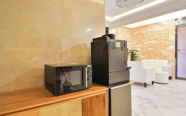 Hotel 701