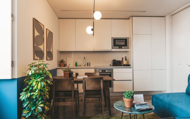 STAY&CO Lisbon Santa Apolonia