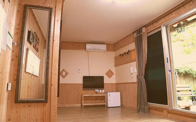 Hanok Story Guesthouse