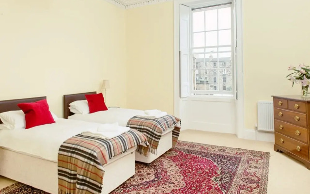 Premier Central Stay Edinburgh