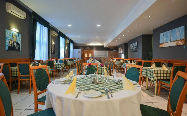 Hunguest Hotel Millennium