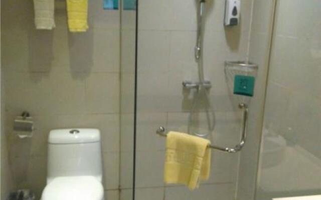 City Comfort Inn Hechi Donglan Bus Terminal