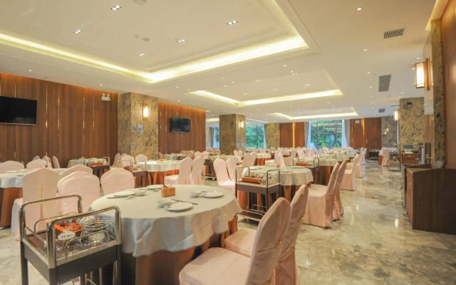 Homewise Hotel
