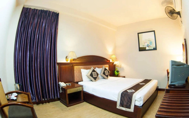 Park View Luxury Hotel