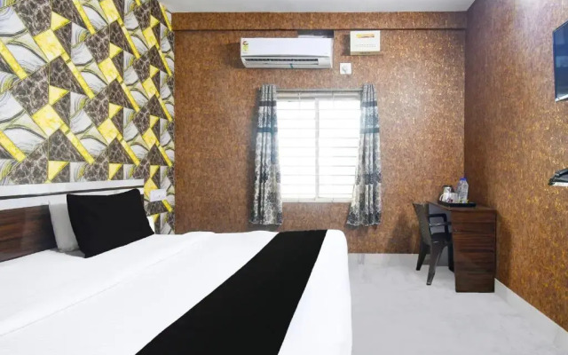 Satya Homes by OYO Rooms